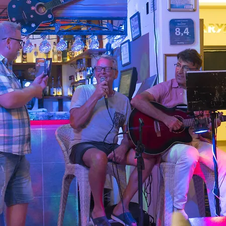 Arya 4* Μαρμαρίς