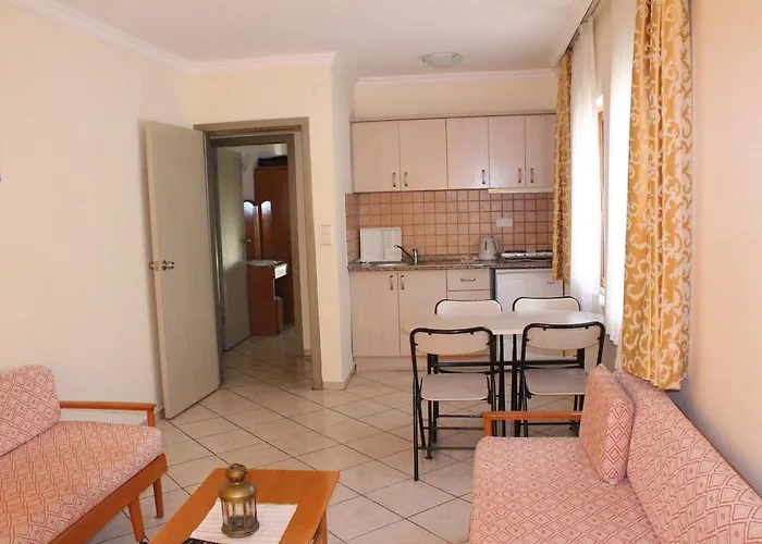 Arya Lägenhetshotell Marmaris