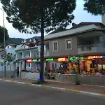 Aparthotel Arya