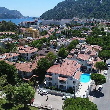 Arya Lejlighedshotel 4*