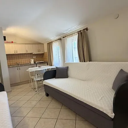 Arya Lejlighedshotel
