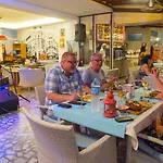 Arya Marmaris