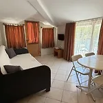 Apart Otel Arya