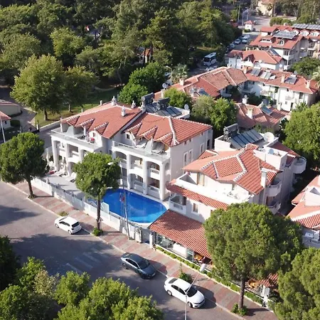 Aparthotel Arya 4*