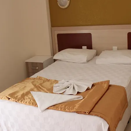 Arya Hotel apartamentowy Marmaris