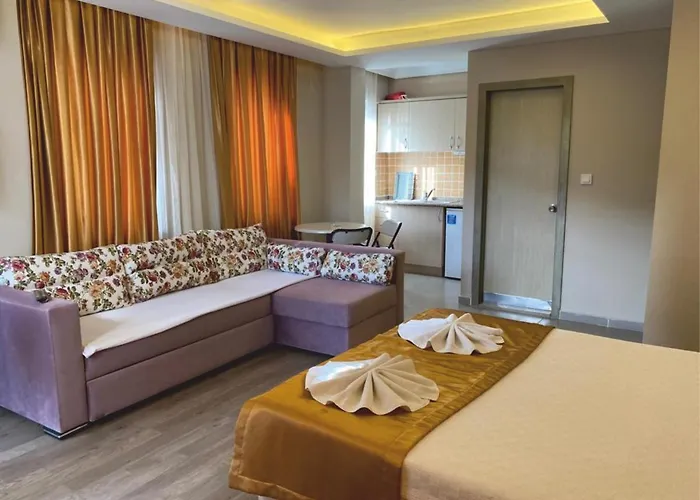 Arya Aparthotel