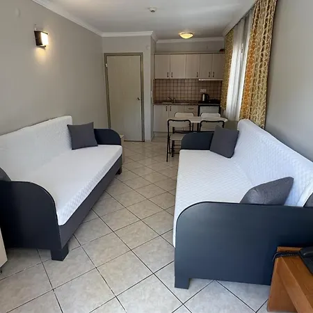 Aparthotel Arya 4*